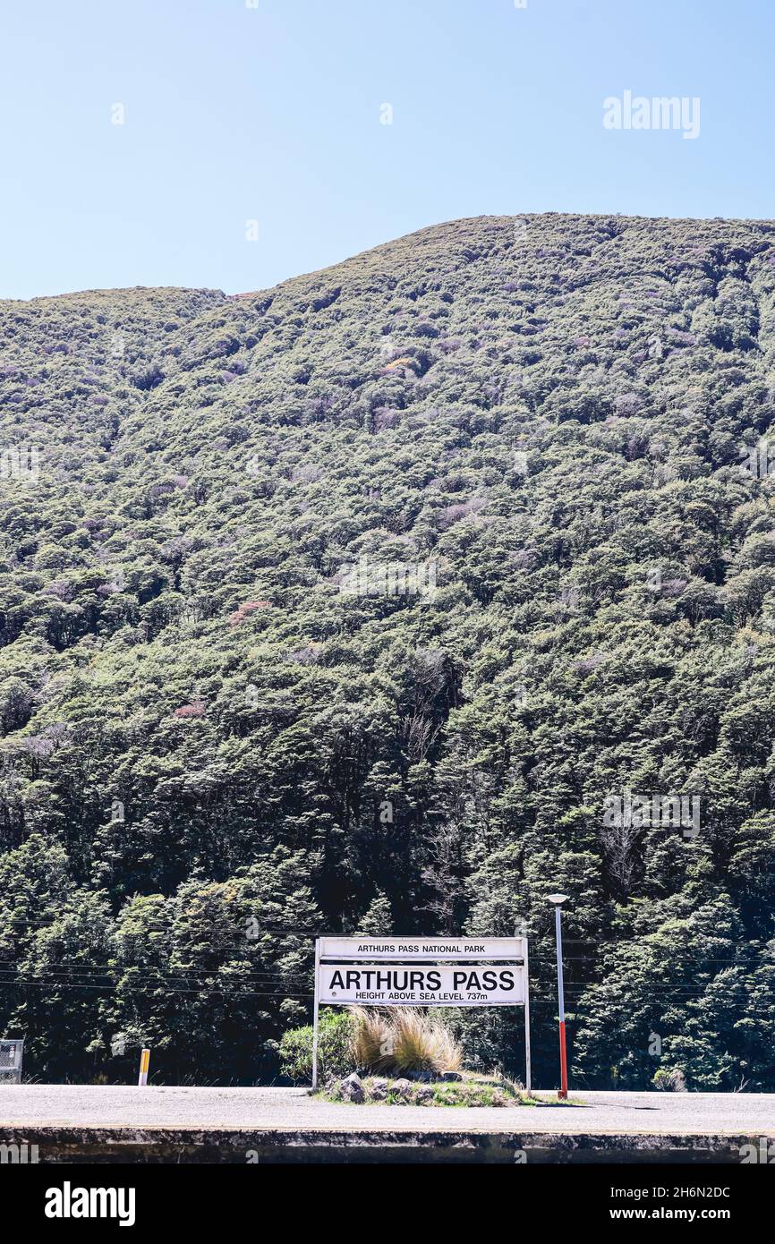 Arthurs Pass Sign Stock Photo Alamy