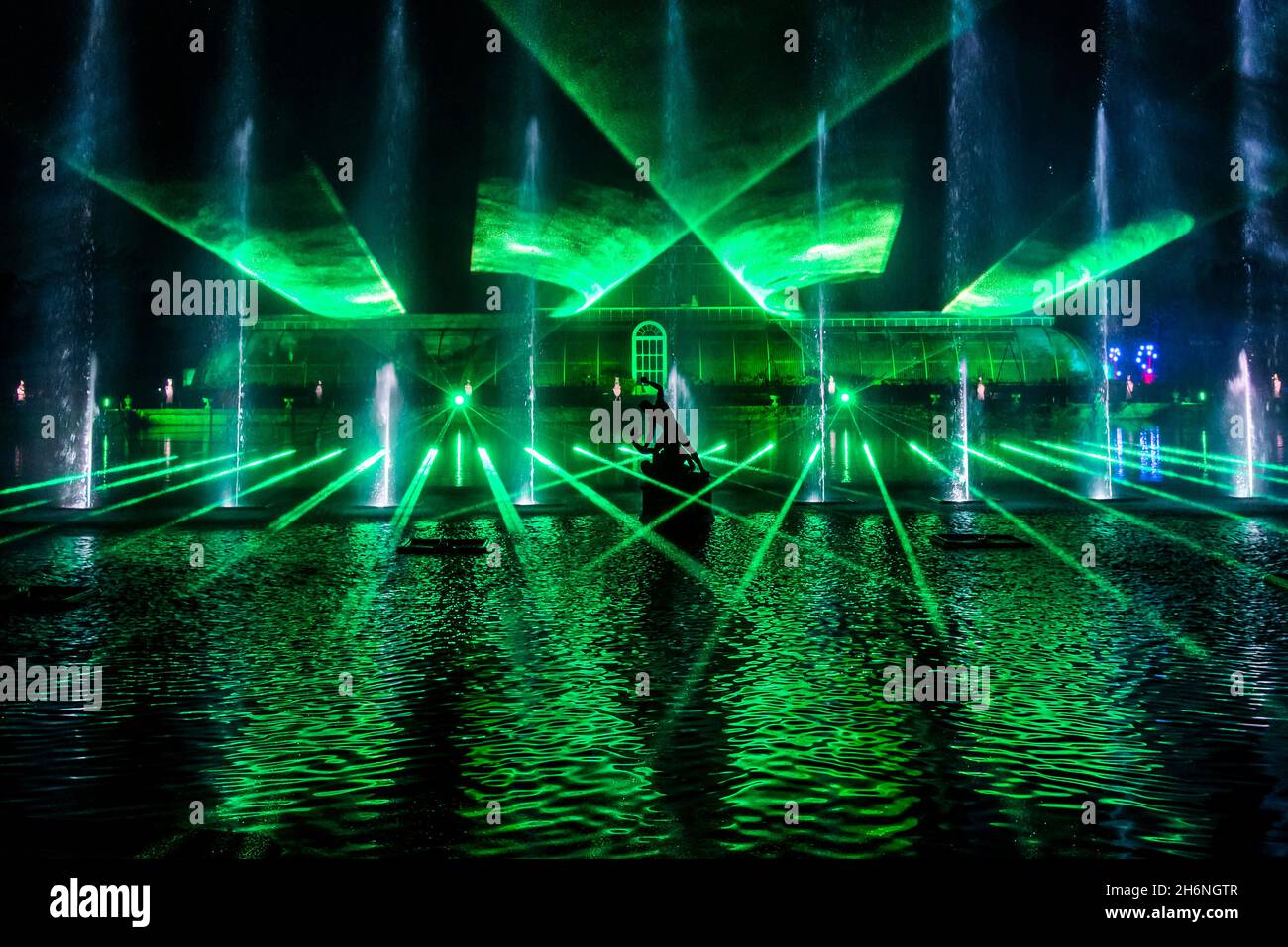 London, UK. 16th Nov, 2021. Christmas at Kew gardens for 2021