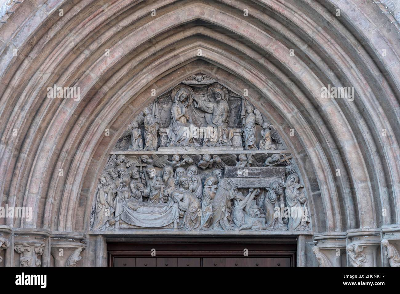 Figures on the World Judgment Portal 1310 to 1315, Church of St. Sebald, Nuremberg, Middle Franconia, Bavaria, Germany Stock Photo