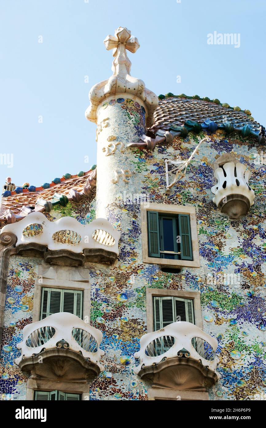 BARCELONE (SPAIN), BUTLO HOUSE, ANTONI GAUDI ARCHITECT Stock Photo Alamy