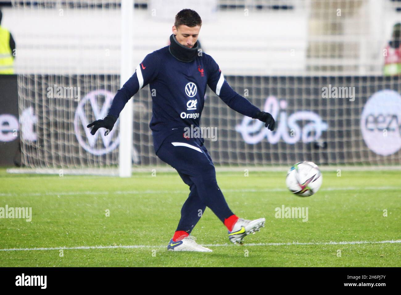 Clement Lenglet of France warms up during the FIFA World Cup 2022, Qualifiers Group D football match between Finland and France on November 16, 2021 at Olympiastadion in Helsinki, Finland - Photo: Laurent Lairys/DPPI/LiveMedia Stock Photo