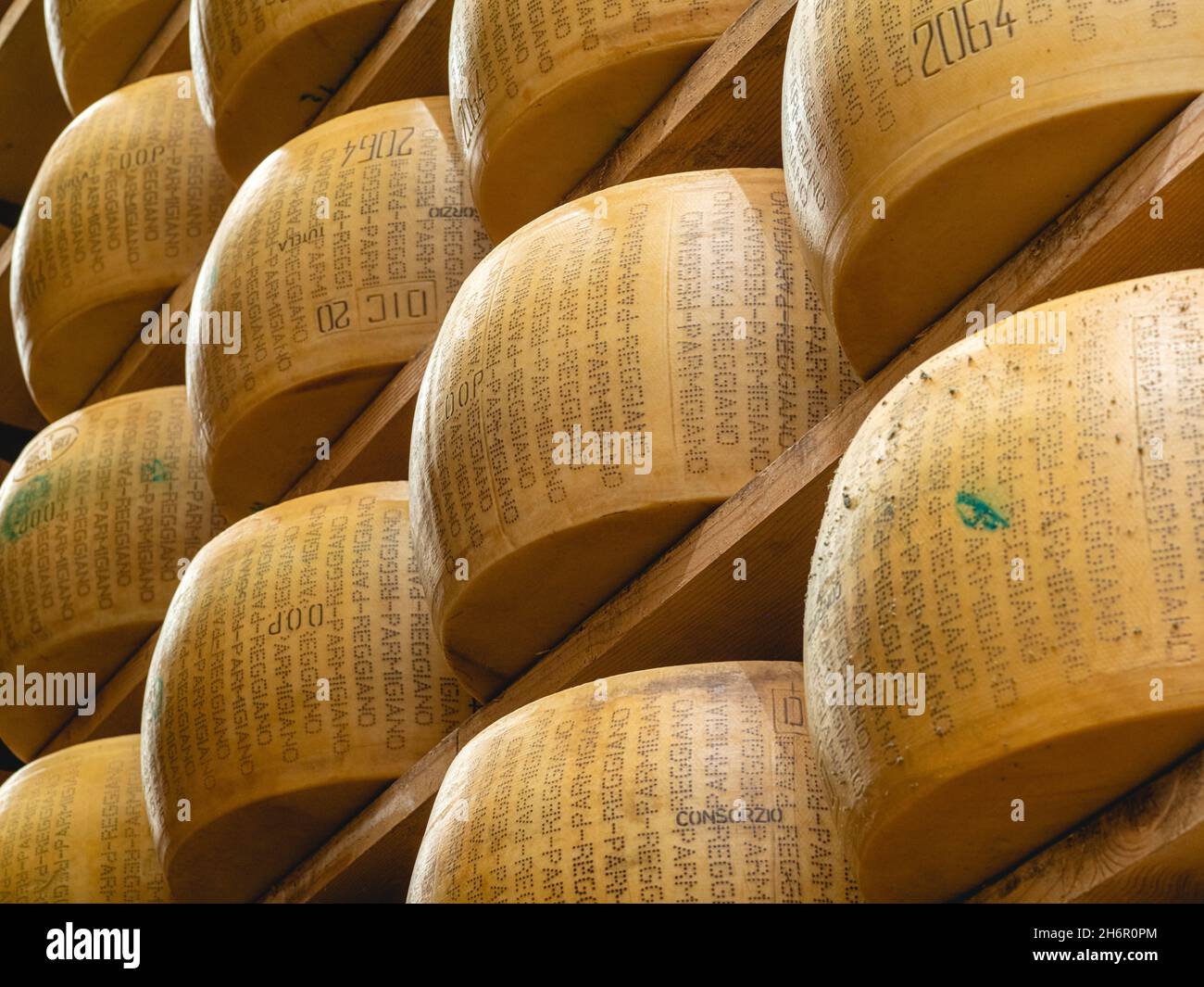 8,300+ Parmesan Cheese Container Stock Photos, Pictures & Royalty