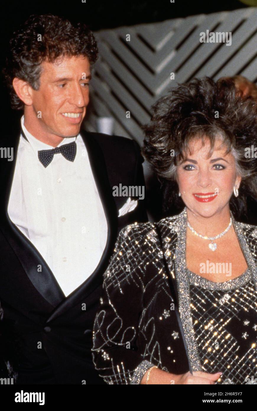 Elizabeth taylor 1985 hi-res stock photography and images - Alamy