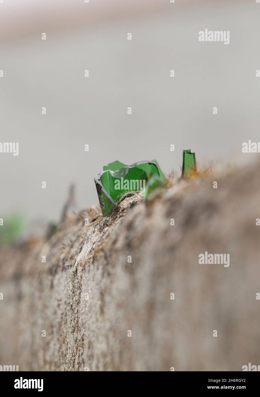 Broken glass wall security hires stock photography and images Alamy