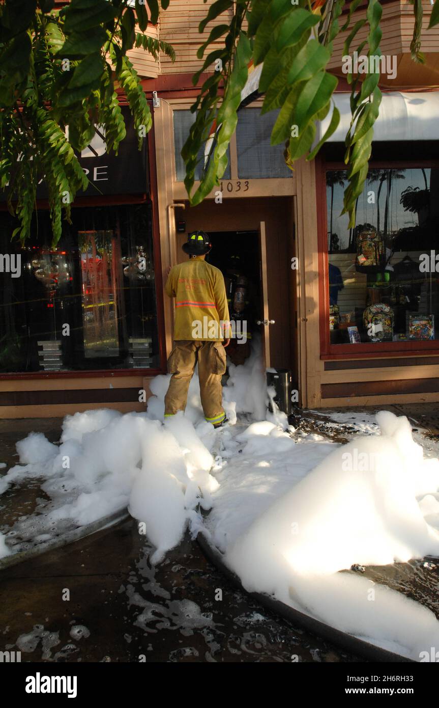 foamposites kicks on fire