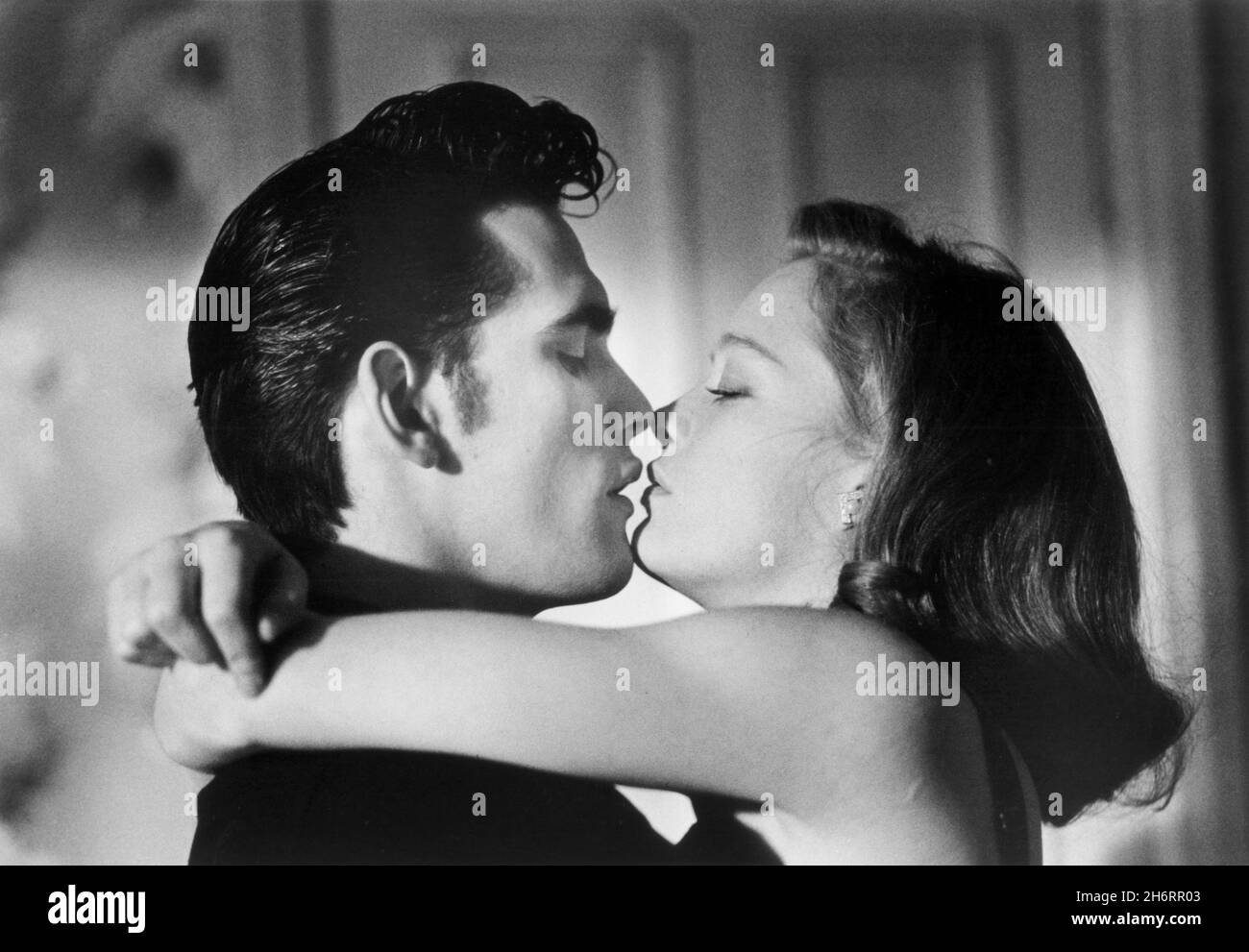 Matt Dillon, Suzy Amis, on-set of the Film, 'The Big Town', Columbia Pictures, 1987 Stock Photo