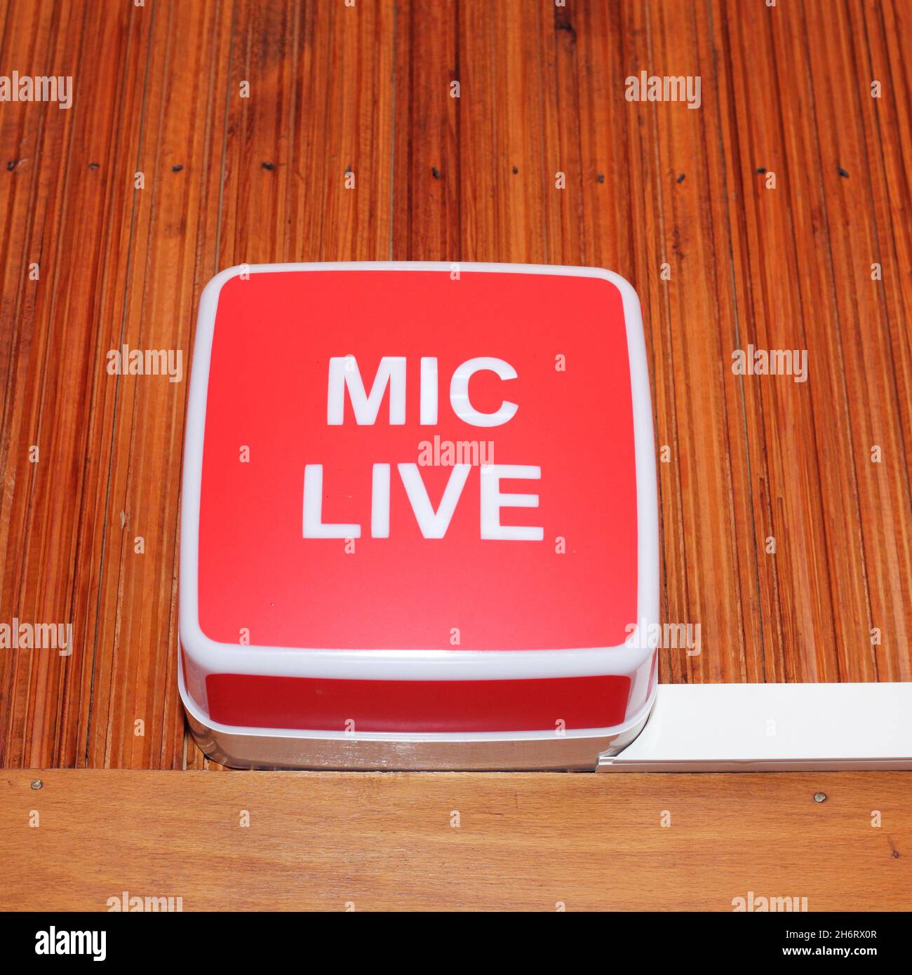 mic live sign in radio studio Stock Photo Alamy