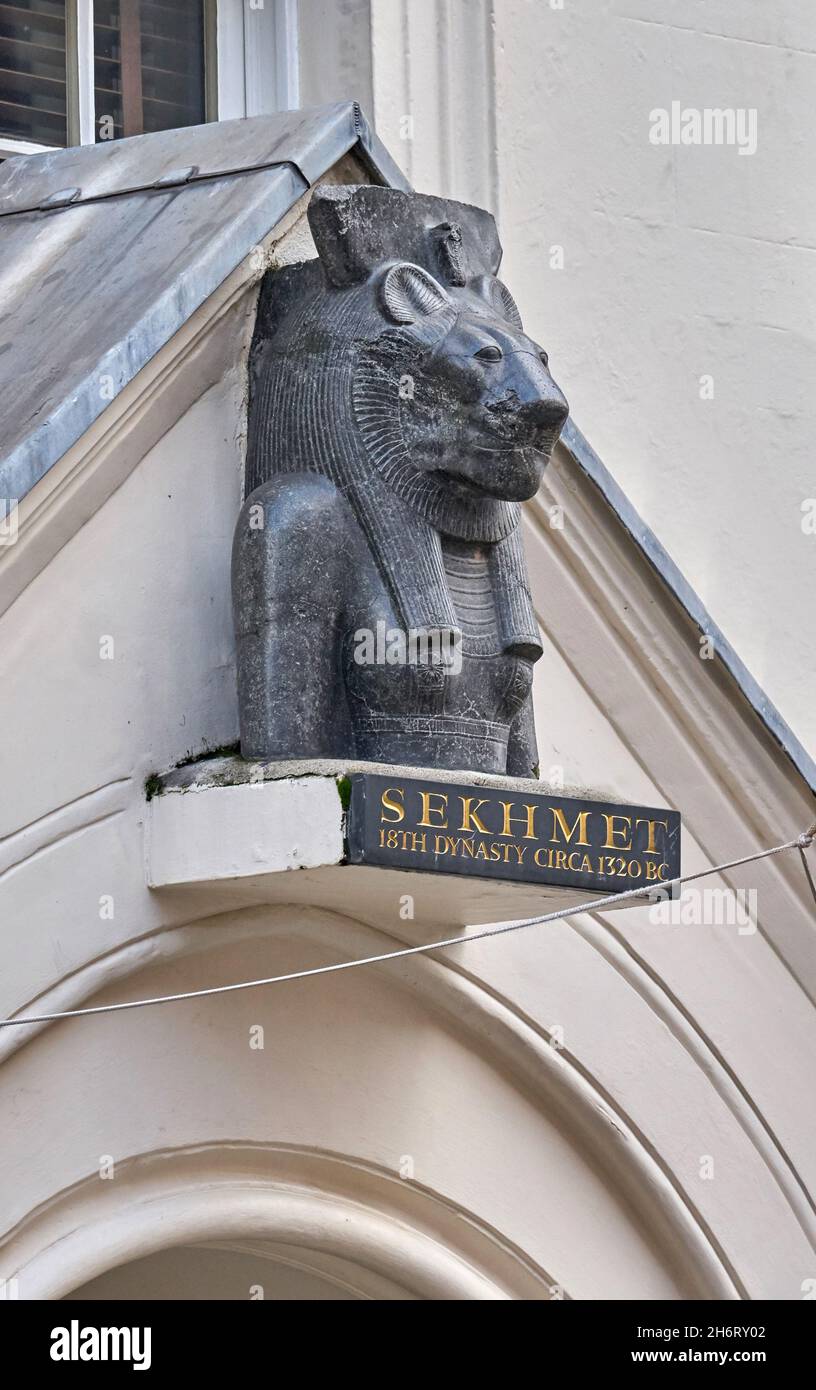 Egyptian statue bond street sekmet southerbys Stock Photo