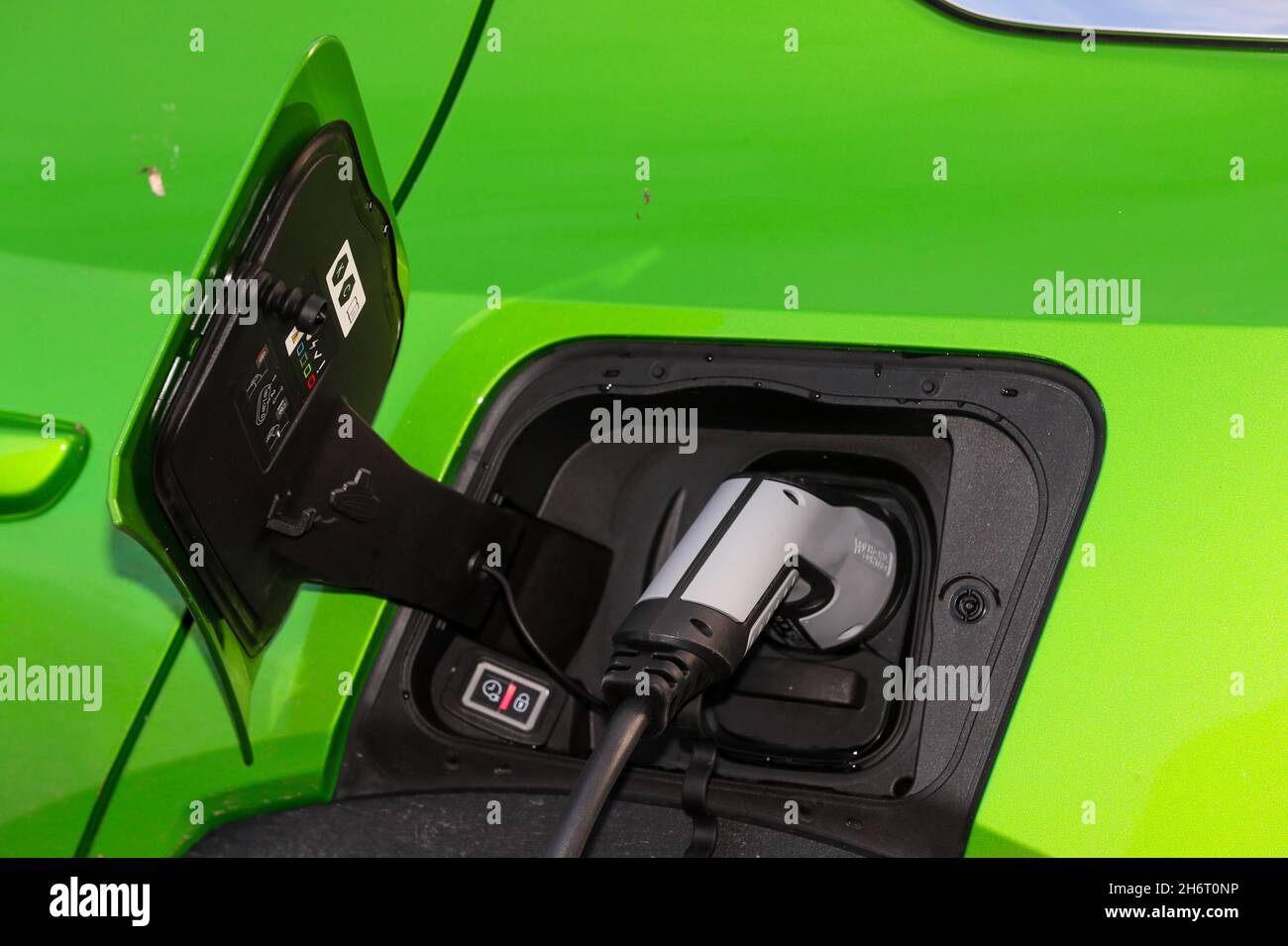 Electric car charging stations and points in Belfast, Northern Ireland