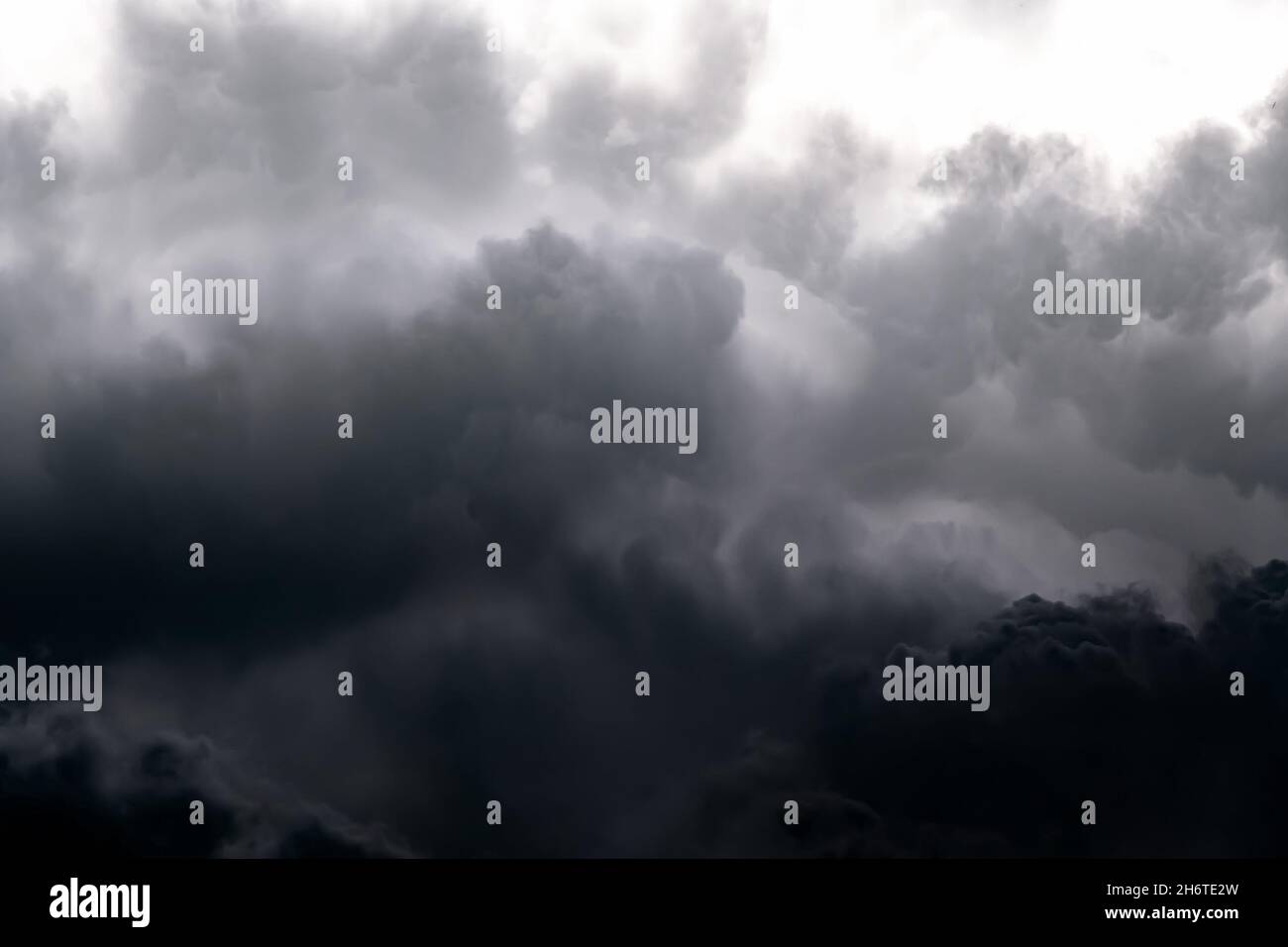 Dramatic Dark Clouds before Thunder Storm and Rain Stock Photo - Alamy