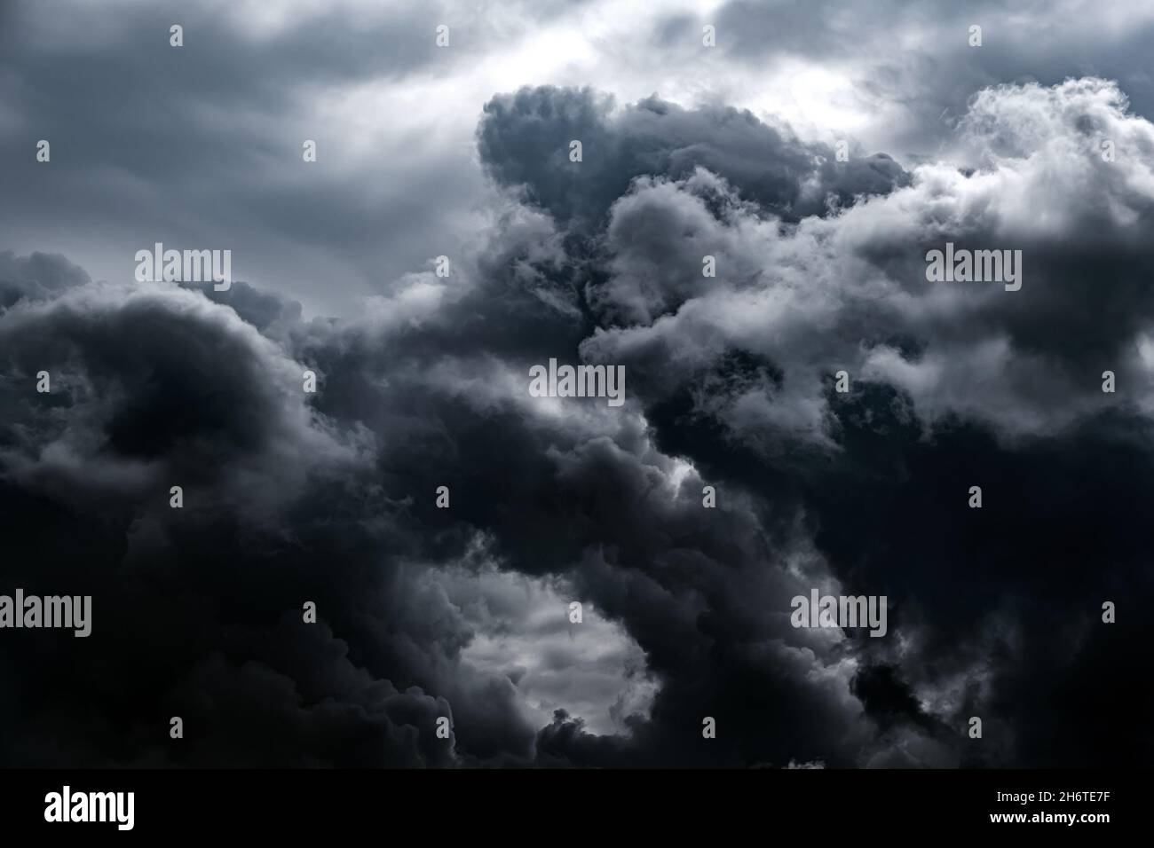 Dramatic Dark Clouds before Thunder Storm and Rain Stock Photo - Alamy