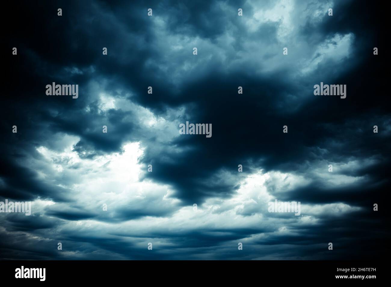 Dramatic Dark Clouds before Thunder Storm and Rain Stock Photo - Alamy