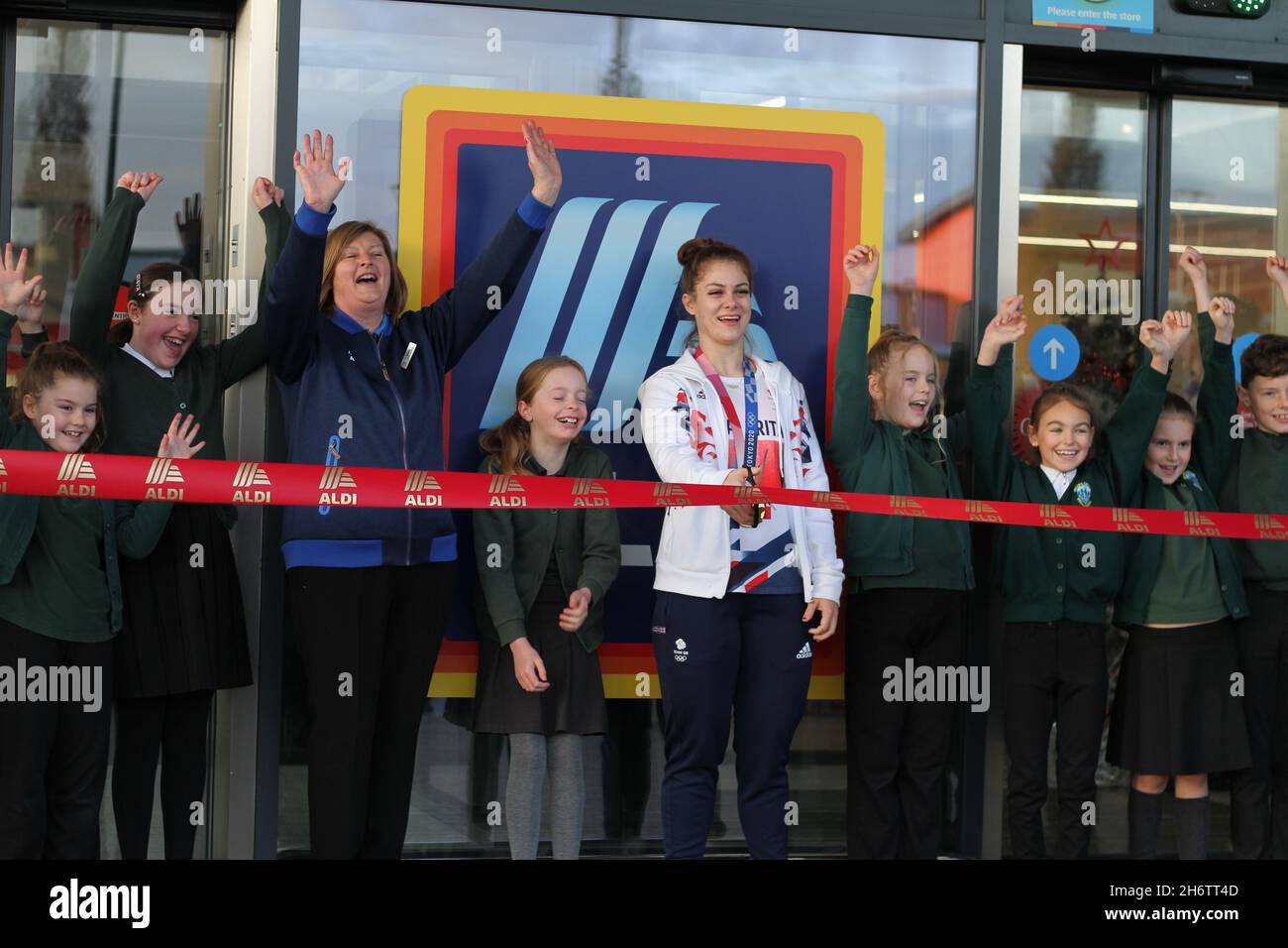 Colchester, UK. 18th Nov 2021. Olympic goldmedallist Bethany Shriever