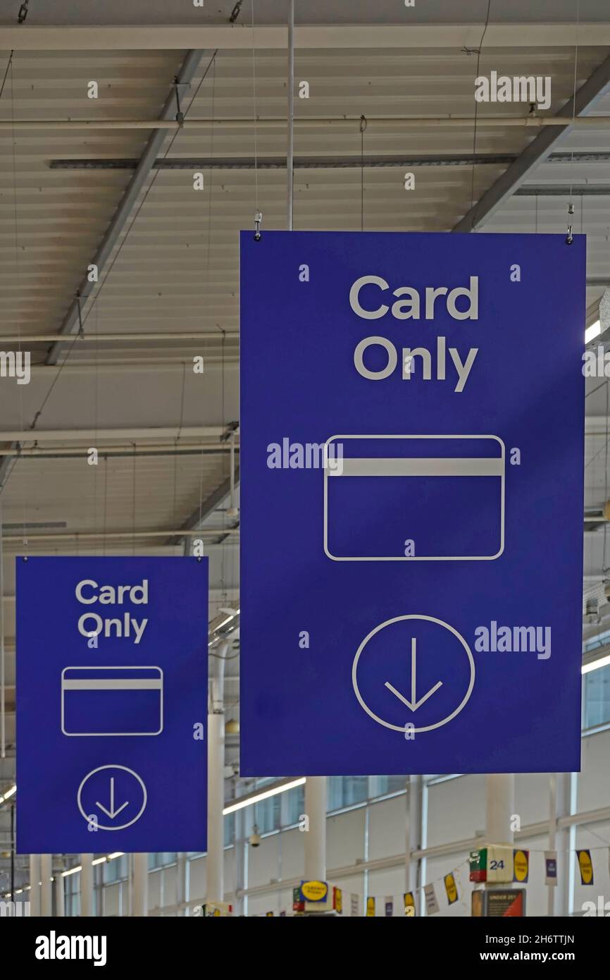 Card only sign option above Tesco retail business supermarket shopper payment till for customers using debit credit cards for grocery shopping UK Stock Photo