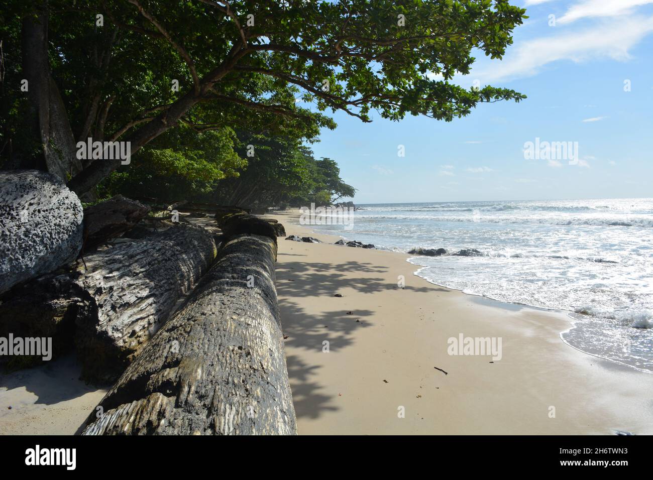 Libreville gabon beach hi-res stock photography and images - Alamy