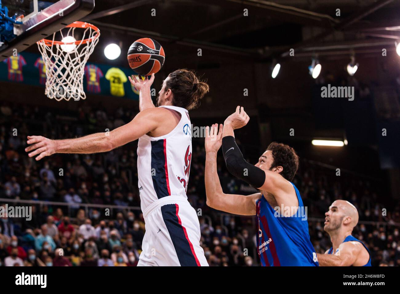 Alexey Shved of CSKA Moscow during the Turkish Airlines EuroLeague Basketball match between FC Barcelona and CSKA Moscow on November 17, 2021 at Palau Blaugrana in Barcelona, Spain - Photo: Javier Borrego/DPPI/LiveMedia Stock Photo