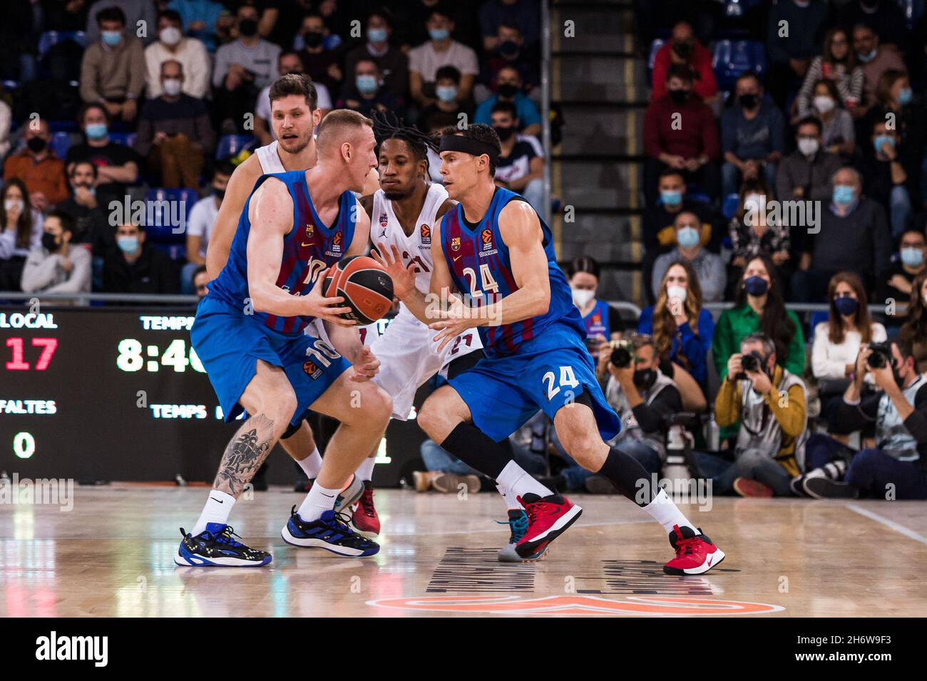 Rolands Smits and Kyle Kuric of FC Barcelona during the Turkish Airlines EuroLeague Basketball match between FC Barcelona and CSKA Moscow on November 17, 2021 at Palau Blaugrana in Barcelona, Spain - Photo: Javier Borrego/DPPI/LiveMedia Stock Photo