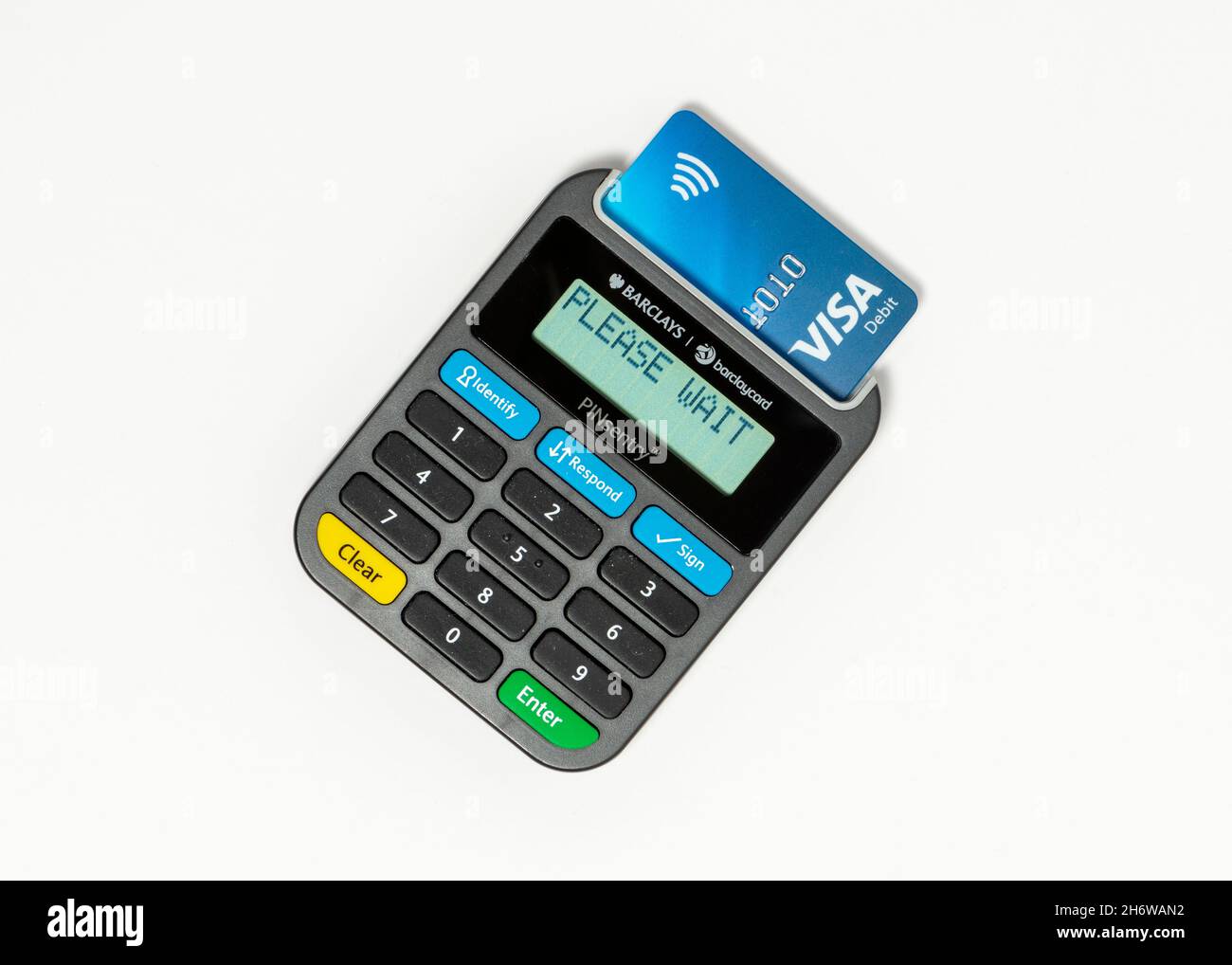 Please Wait message on Barclays Pinsentry card reader device Stock Photo