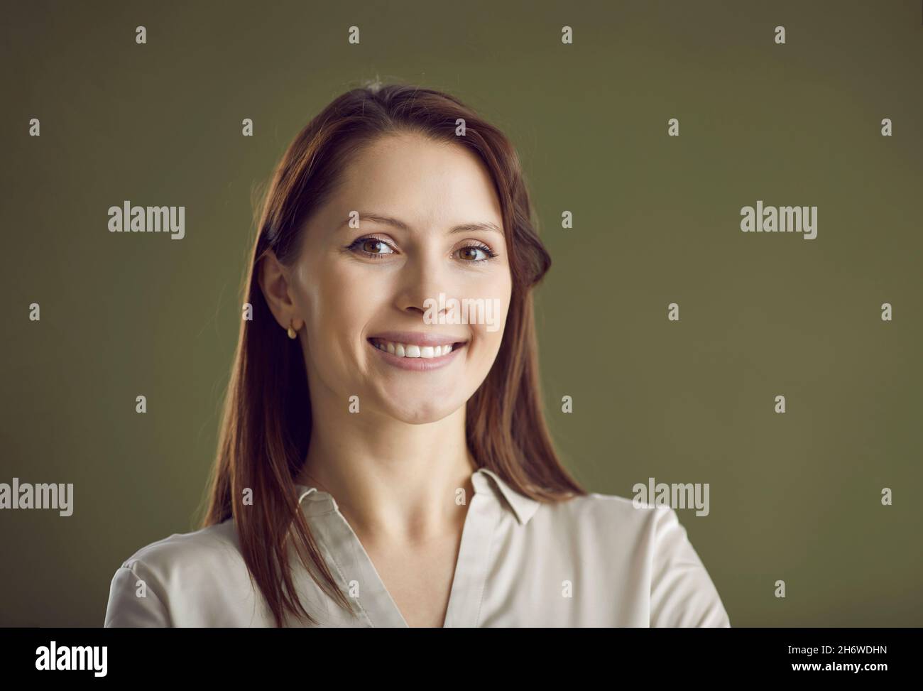 Beautiful happy face hi-res stock photography and images - Alamy