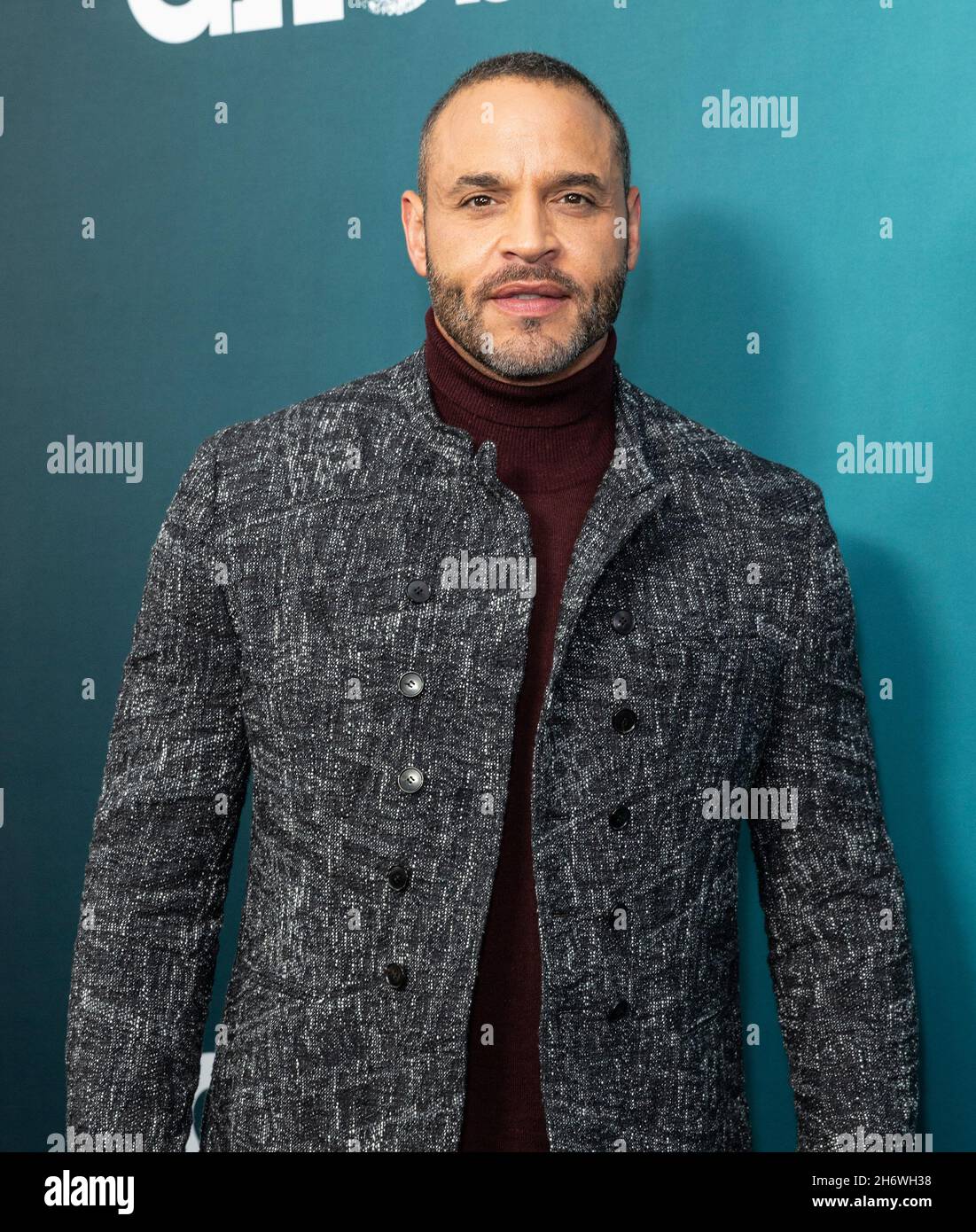 New York, United States. 31st Dec, 2000. Daniel Sunjata attends