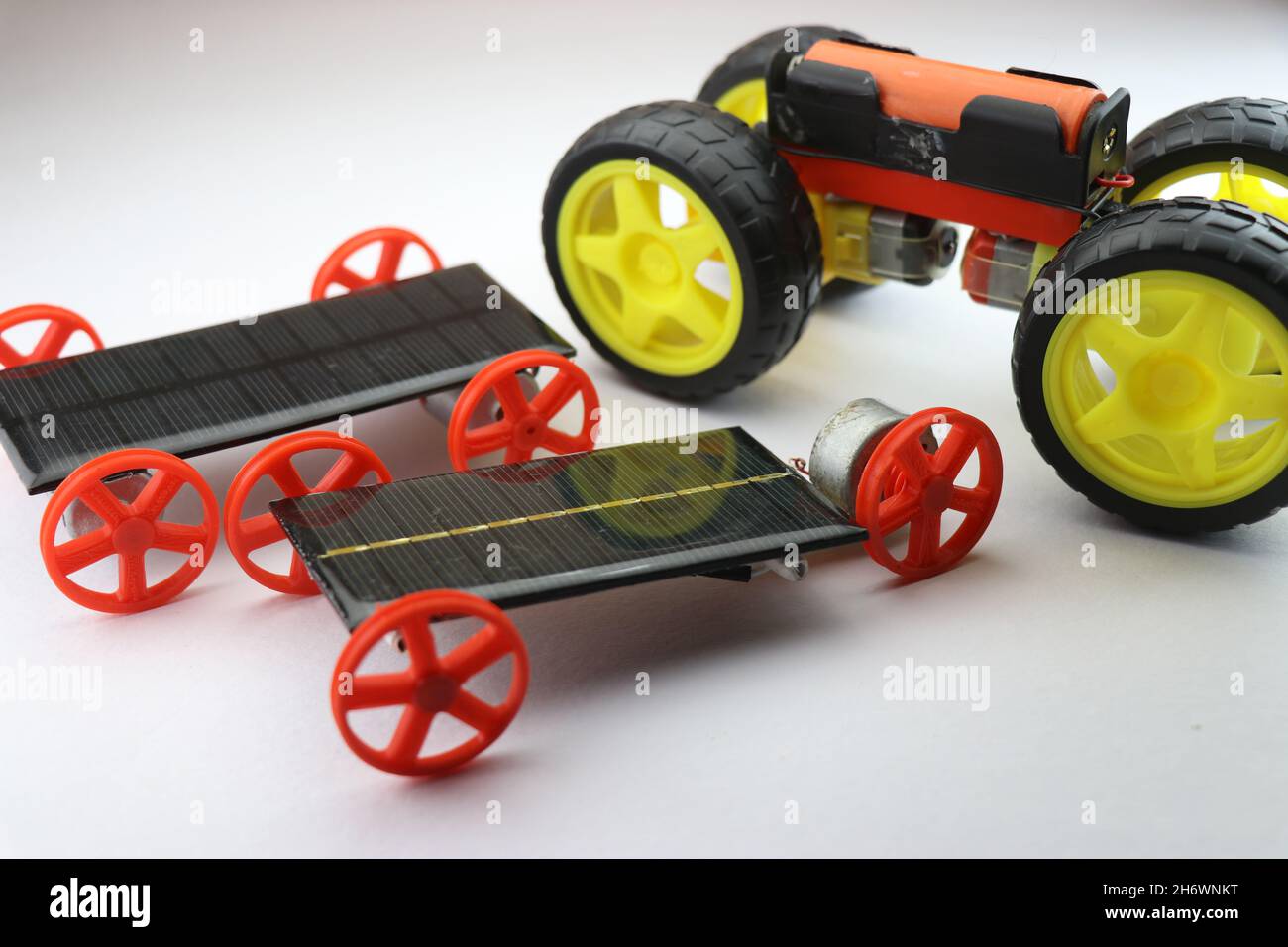 Solar powered toy car hires stock photography and images Alamy