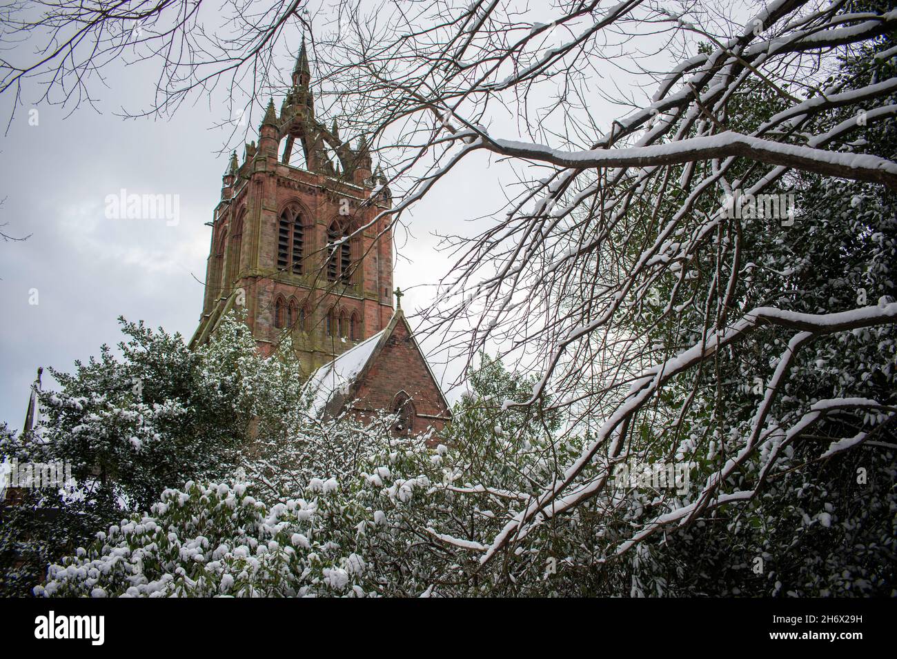 Shot of Thomas Coats Memorial Church located in Paisley, Scotland. Taken on a snowy day in February 2021. Stock Photo