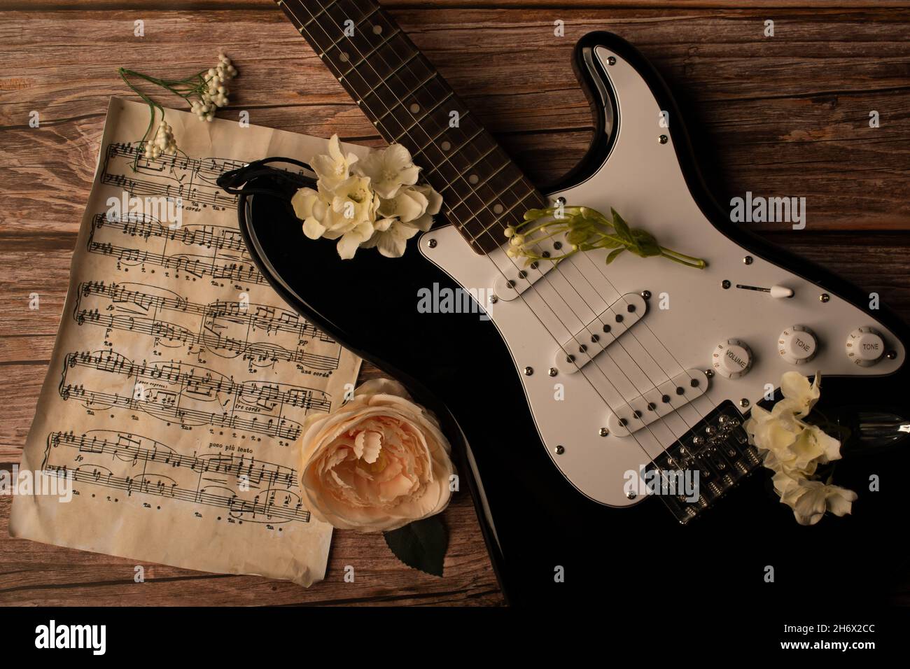 Still life with guitar hi-res stock photography and images - Alamy