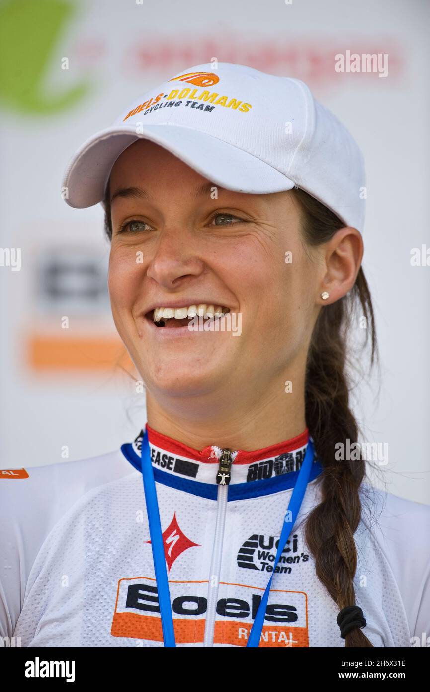 23.04.2014 Huy, Belgium. Lizzie Armitstead on the podium after finishing second in the 78th edition of the La Fleche Wallonne from Bastogne to Huy. Stock Photo