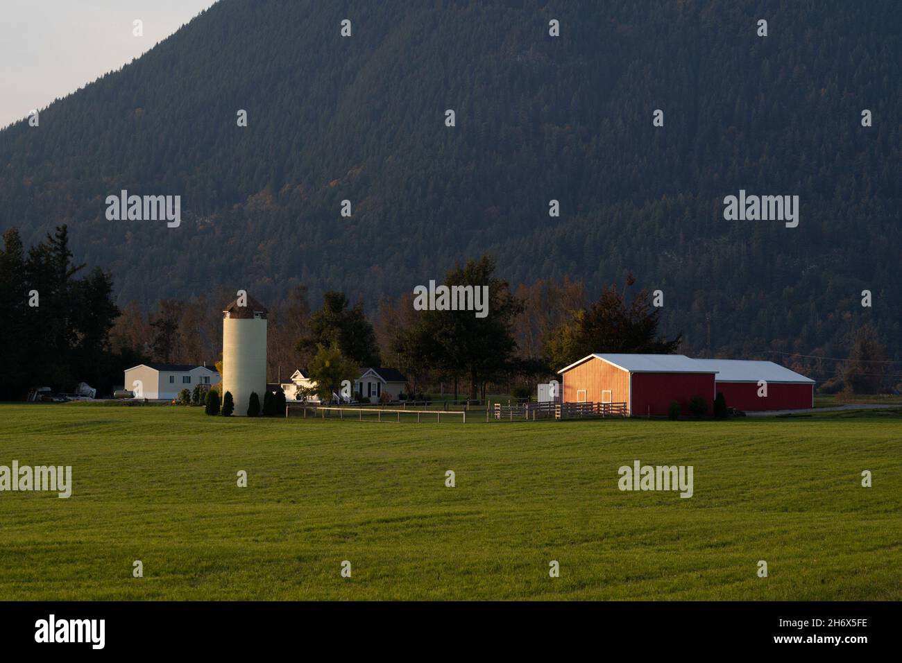 Traditional farm structure in the lower Fraser Valley in the city of Yarrow, BC. Stock Photo