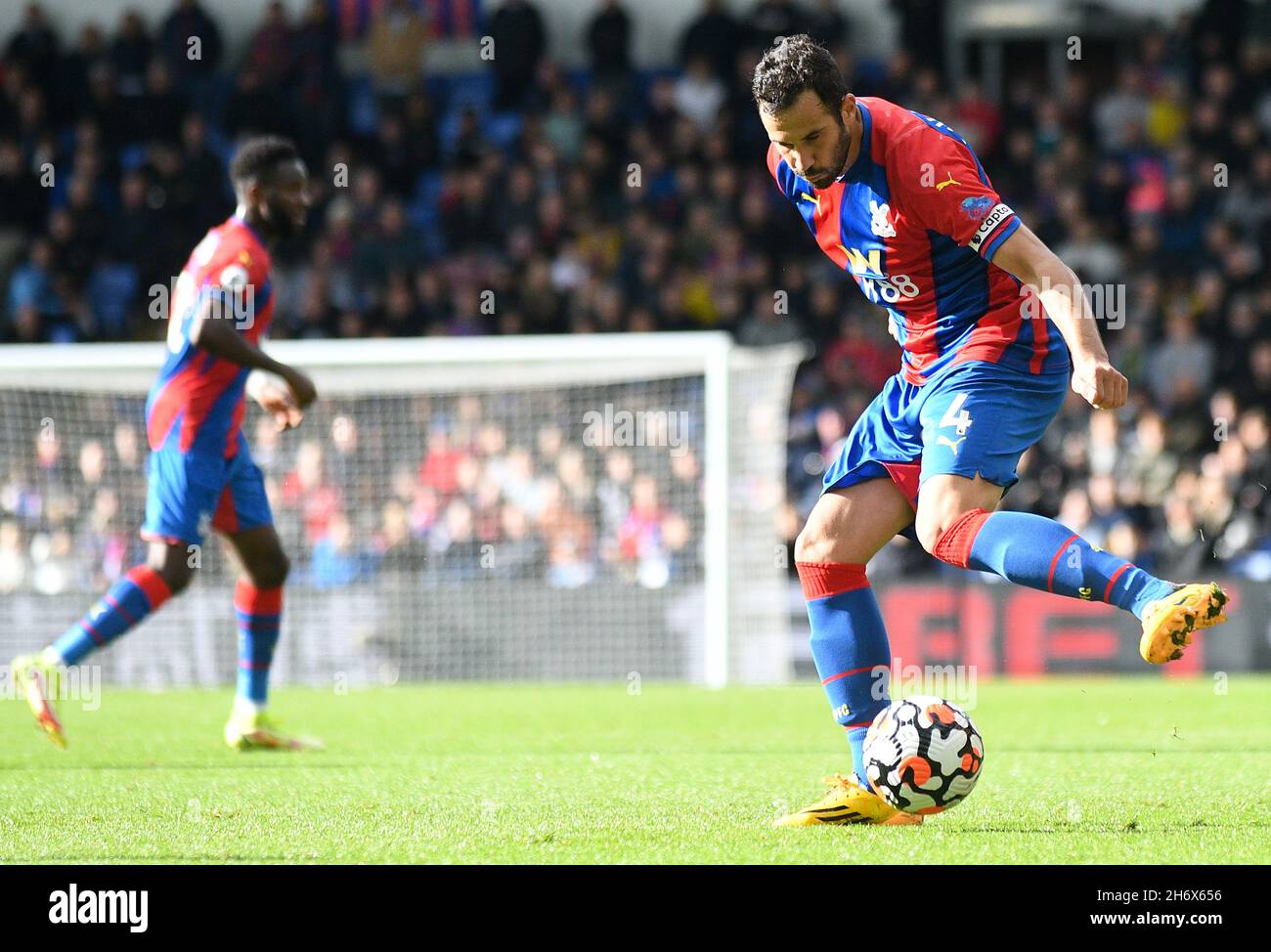 LONDON, ENGLAND - OCTOBER 3, 2021: Luka Milivojevic of Palace pictured during the 2021-22 Premier League matchweek 7 game between Crystal Palace FC and Leicester CIty FC at Selhurst Park. Copyright: Cosmin Iftode/Picstaff Stock Photo