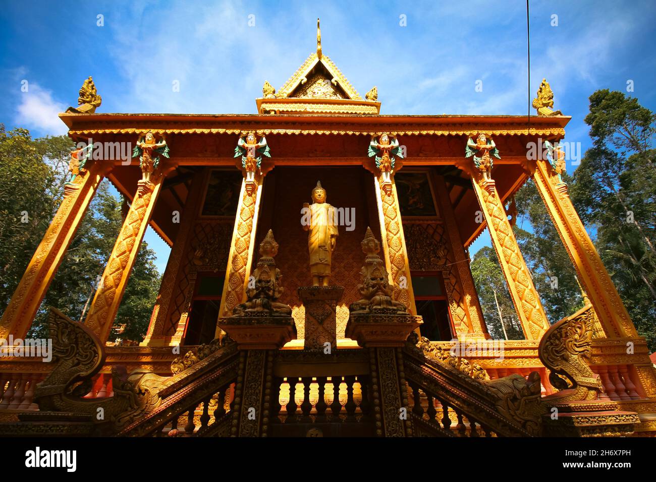 Low angle view of Chua Phu Ly, a Khmer or Cambodian Buddhist temple in Can tho, Vietnam Stock Photo