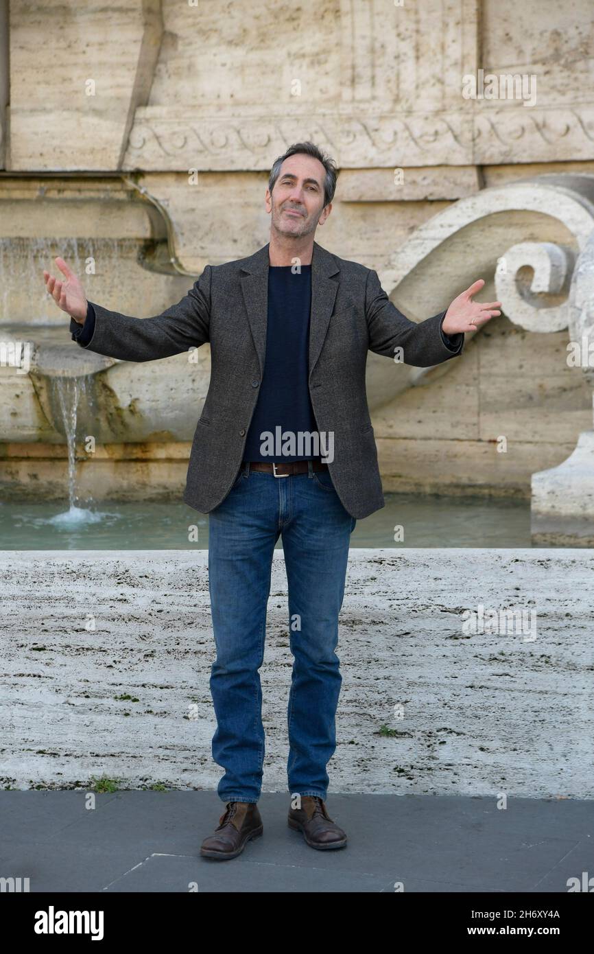 Page 6 - Famiglia High Resolution Stock Photography and Images - Alamy