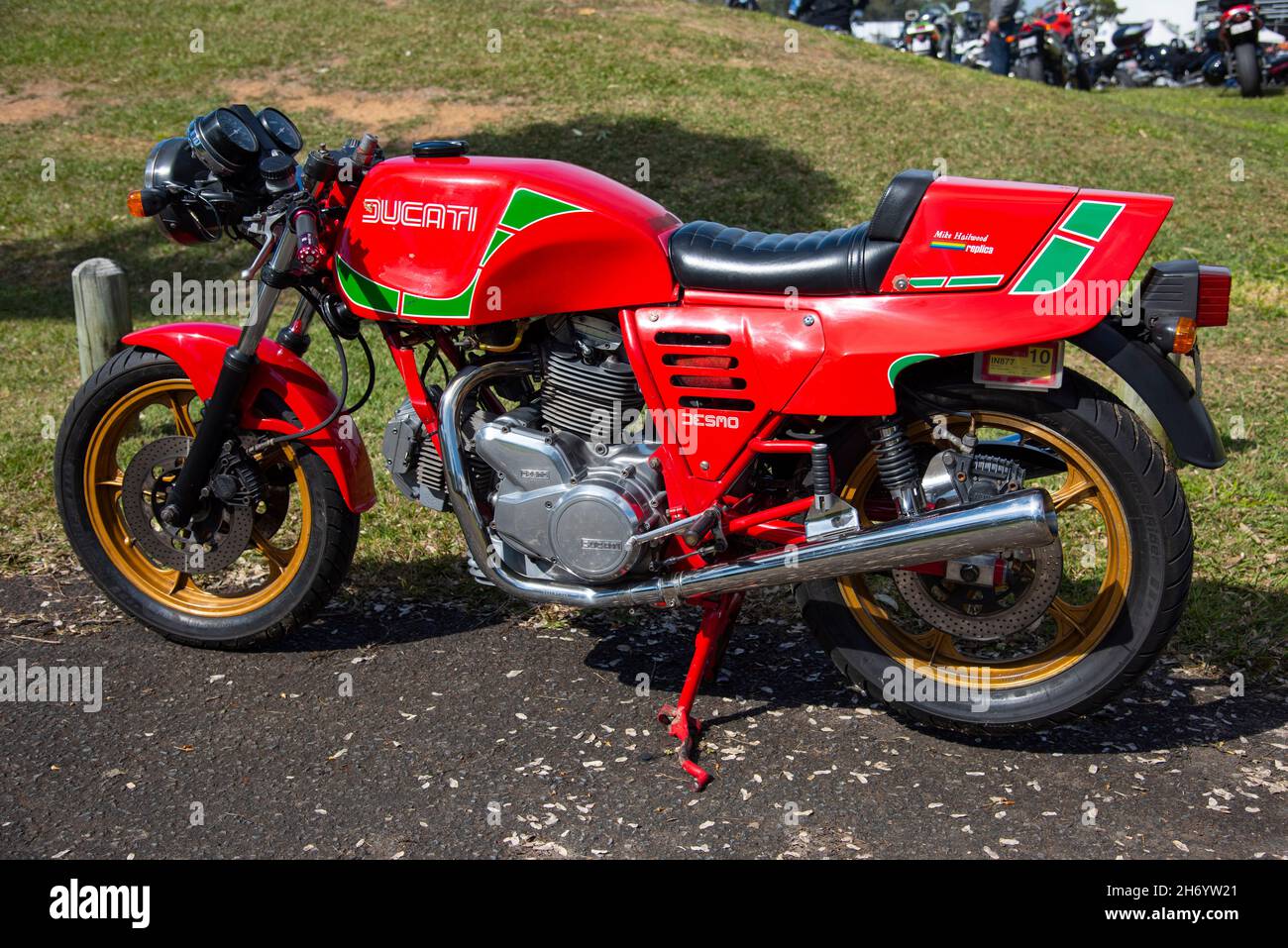 Ducati 900 mike hailwood deals