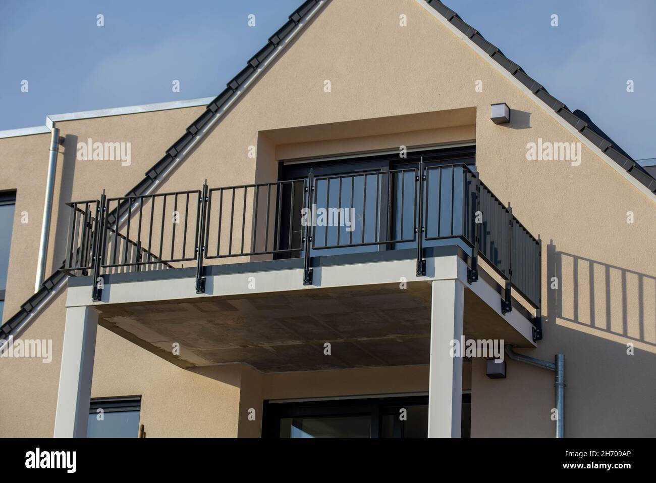 Balcony on a new apartment building Stock Photo - Alamy