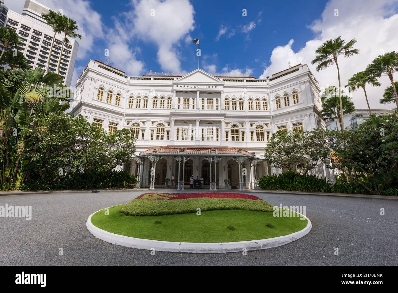 Singapore, 23 Feb 2016: Raffles Hotel is a colonial-style luxury hotel established in 1887. The hotel was named after British statesman Sir Thomas Sta Stock Photo