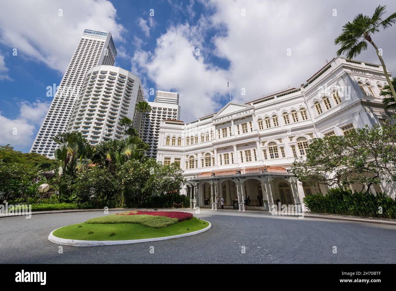 Singapore, 23 Feb 2016: Raffles Hotel is a colonial-style luxury hotel established in 1887. The hotel was named after British statesman Sir Thomas Sta Stock Photo