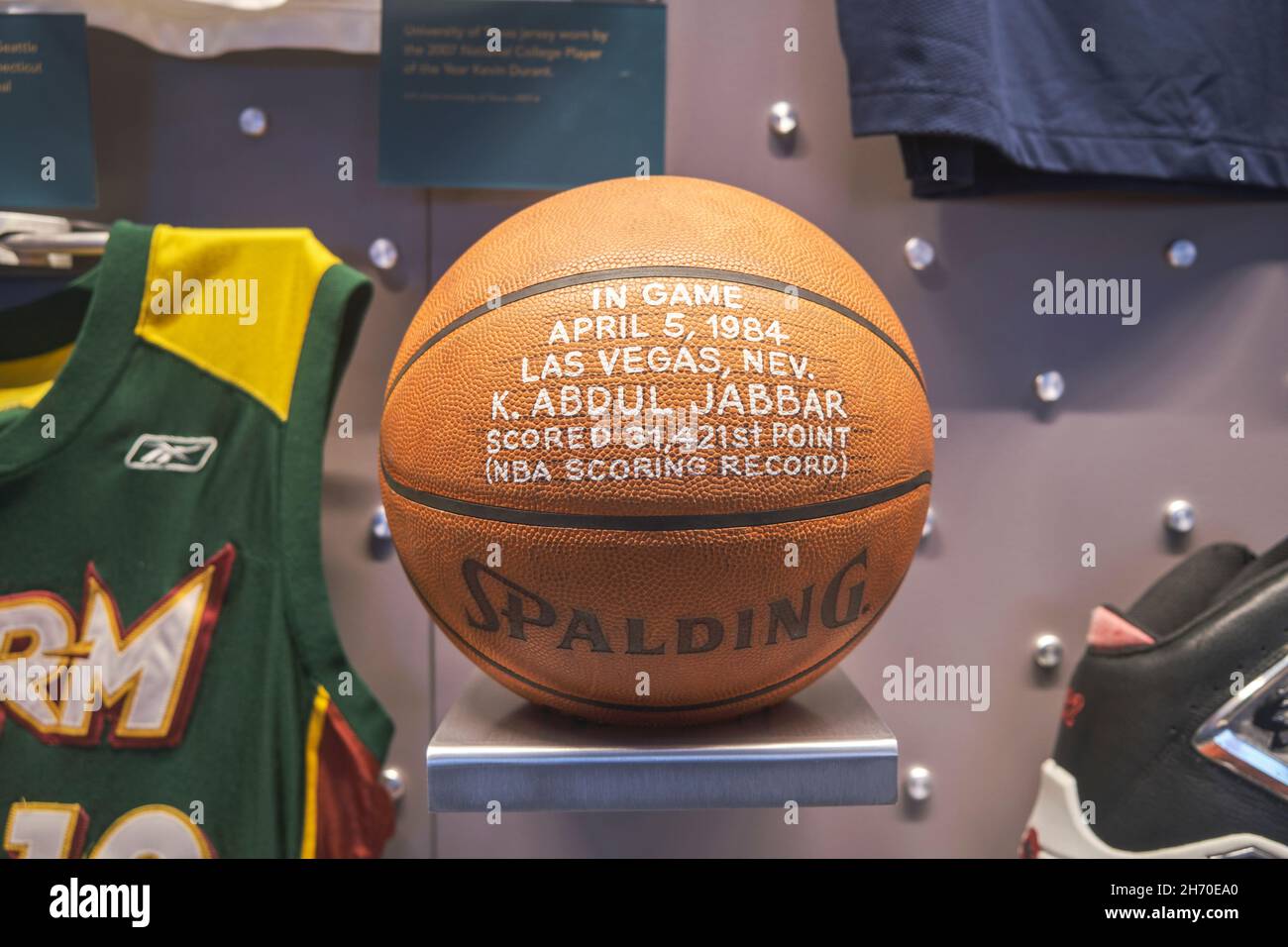 The game ball honoring Los Angeles Laker Kareem Abdul-Jabbar after he set the record for most career points in Las Vegas. At the NBA Basketball Hall O Stock Photo