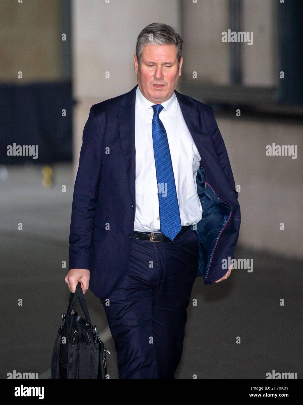 London, England, UK. 19th Nov, 2021. Labour Party leader KEIR STARMER is seen leaving BBC Broadcasting House after appearing on breakfast show. (Credit Image: © Tayfun Salci/ZUMA Press Wire) Credit: ZUMA Press, Inc./Alamy Live News Stock Photo