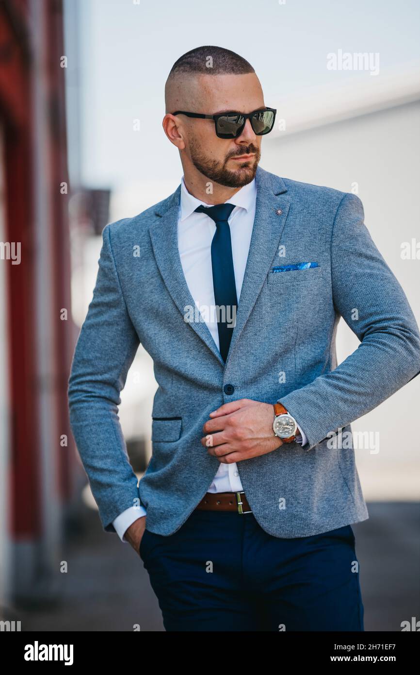 Closeup vertical shot female hi-res stock photography and images - Alamy