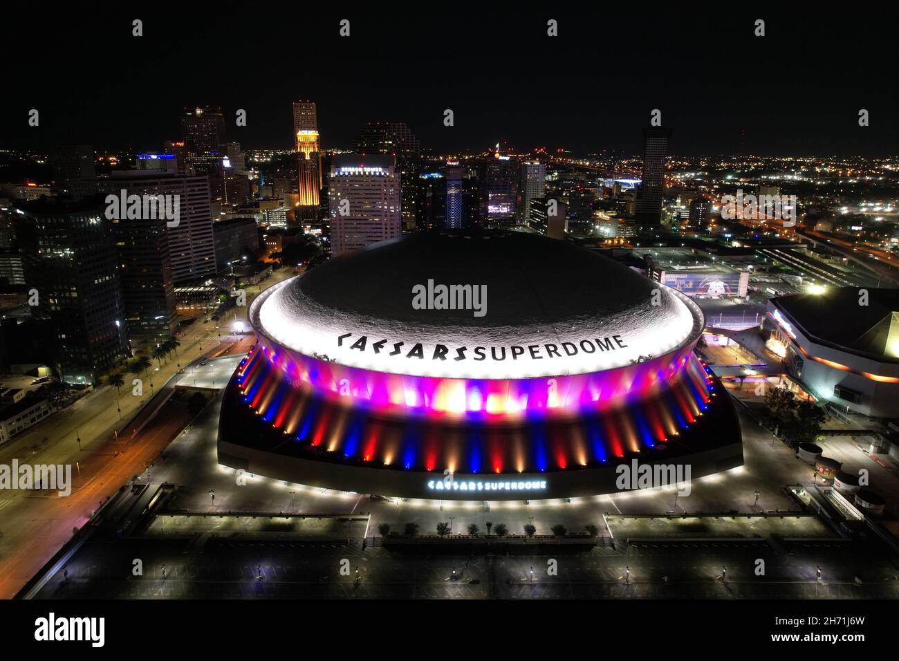 New orleans skyline superdome hires stock photography and images Alamy