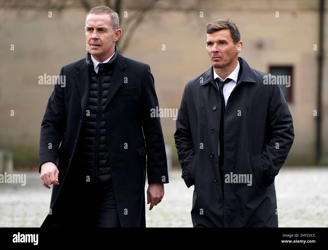 Former Rangers player David Weir (left) and David Weir and Heart of Midlothian assistant manager Lee MuCulloch attend the memorial service at Glasgow Cathedral. On the 26th October 2021 it was announced that former Scotland, Rangers and Everton manager Walter Smith had died aged 73. Picture date: Friday November 19, 2021. Stock Photo