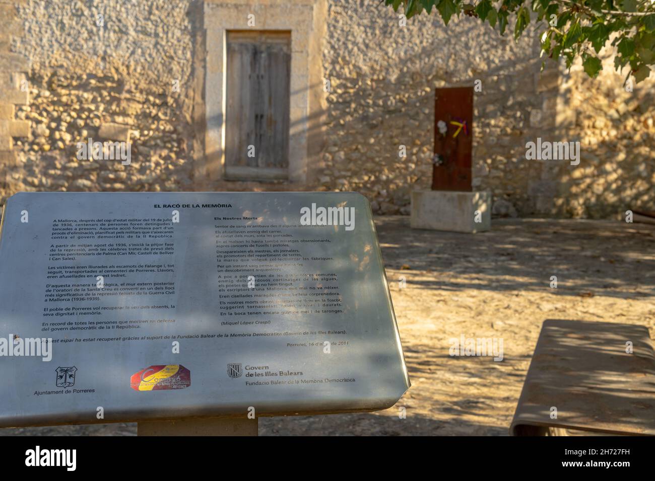 Porreres, Spain; october 12 2021: Monument El Raco de la Memoria dedicated to the victims of the Franco dictatorship in Spain, in the Majorcan town of Stock Photo