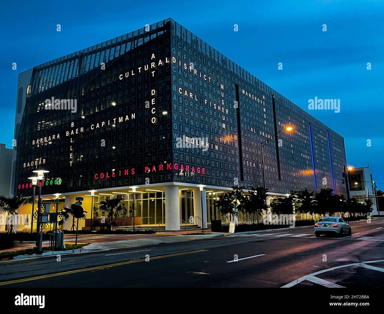 Collins Park Miami Beach Florida – Stock Editorial Photo © felixtm  #141452496