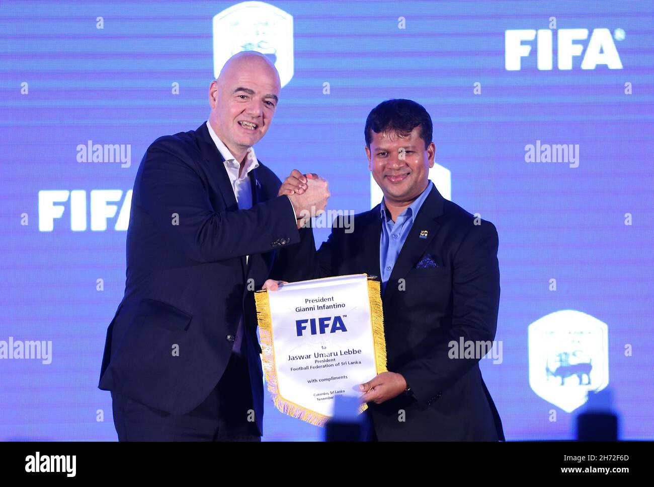 November 19, 2021, colombo, Sri Lanka: President of Football Federation of Sri Lanka (FFSL) Mr. Jaswar Umar (R) meets with FIFA president, Gianni Infantino in Colombo, on November 19, 2021. (Credit Image: © Pradeep Dambarage/ZUMA Press Wire) Credit: ZUMA Press, Inc./Alamy Live News Stock Photo