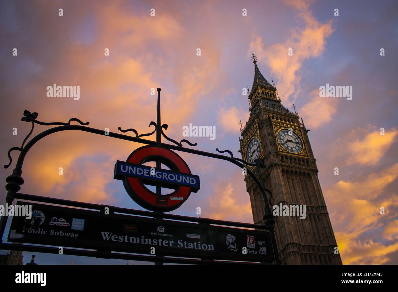 Elizabeth Tower & London Underground sign Stock Photo - Alamy