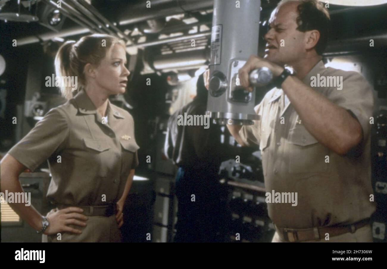 DOWN PERISCOPE 1996 20th Century Fox film with Lauren Holly as Diving Officer Lt. Emily Lake and Kelsey Grammer as the Commanding Officer of USS Stingray Stock Photo
