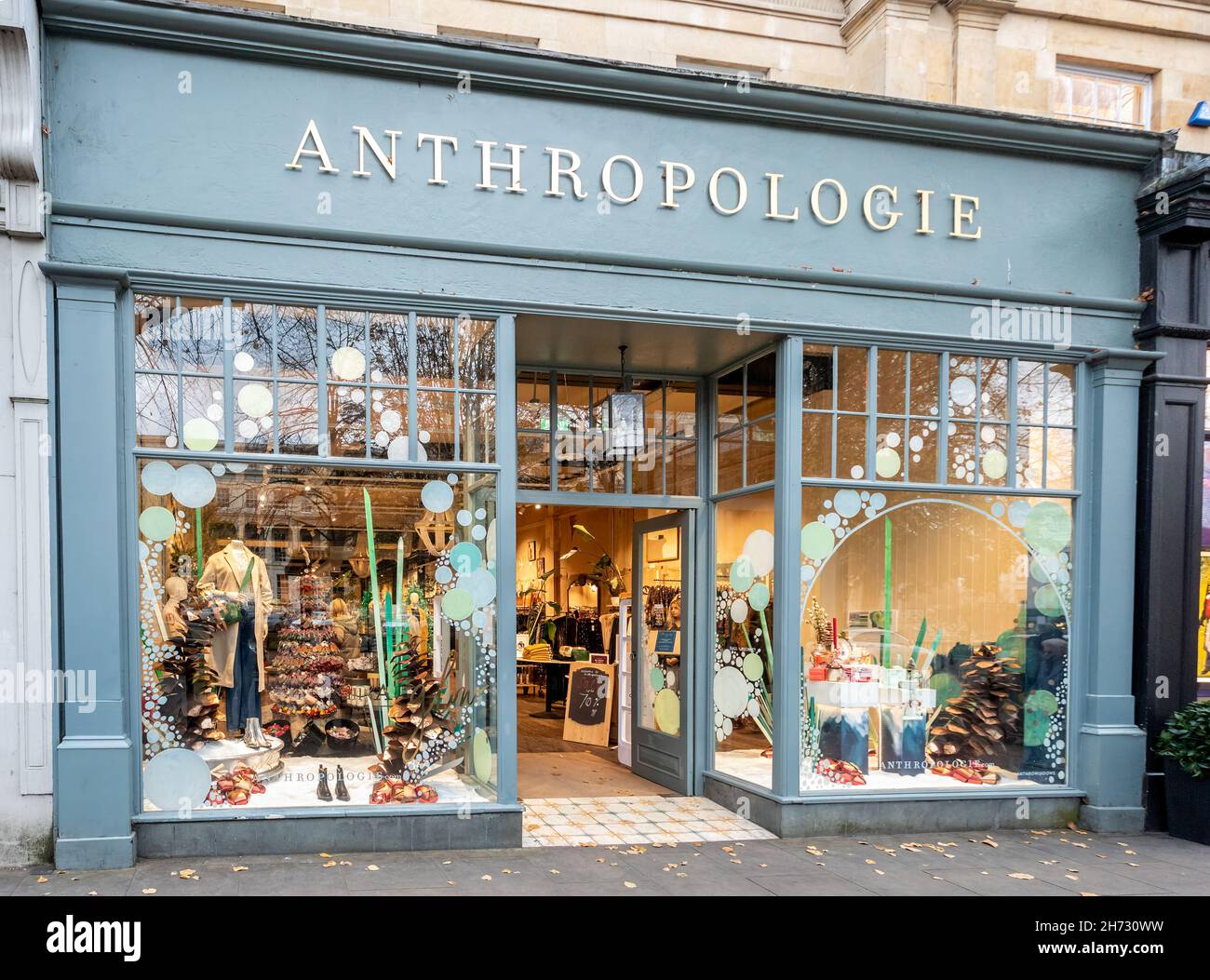 Anthropologie Shop on the Promenade in ...