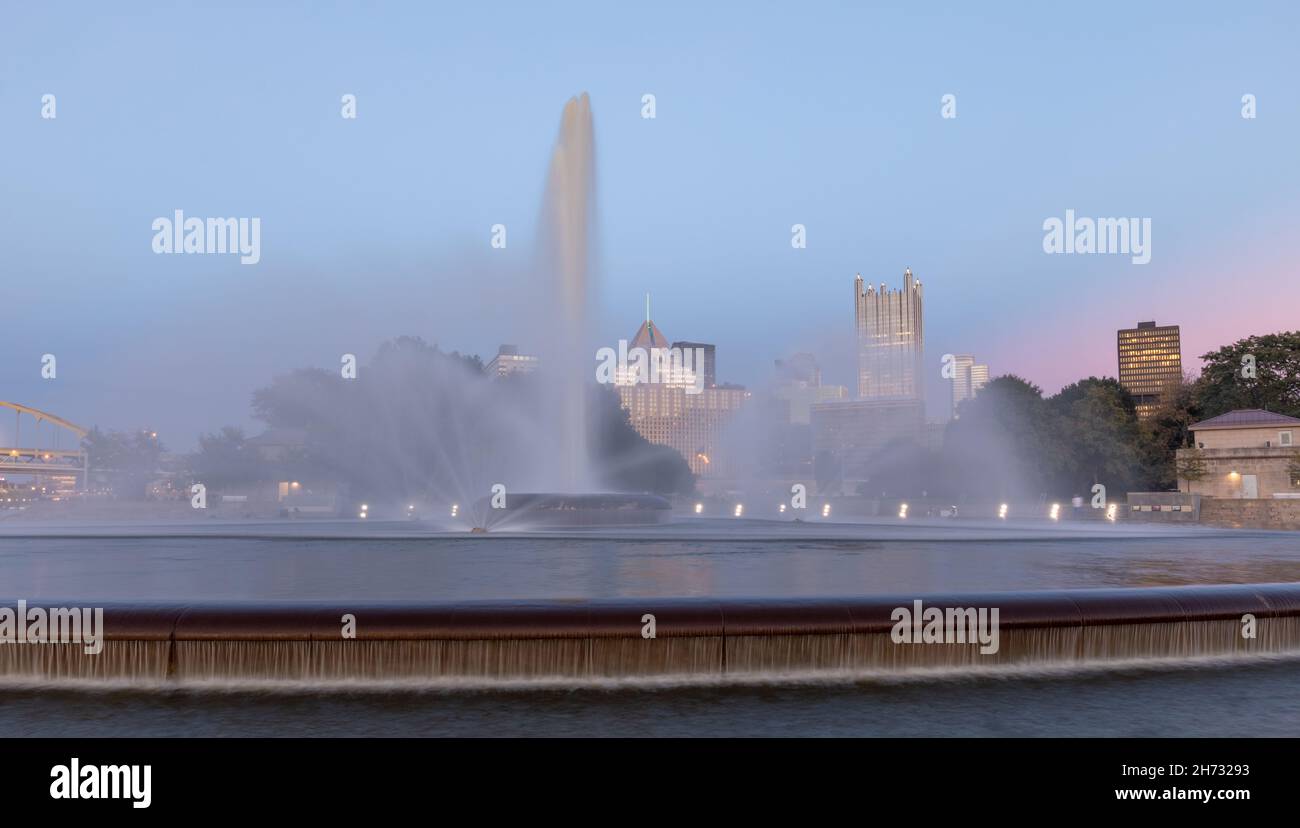 Point State Park Fountain in Pittsburgh, Pennsylvania. Long Exposure Photo shoot and Blurry Water Because of Long Exposure. Evening Stock Photo
