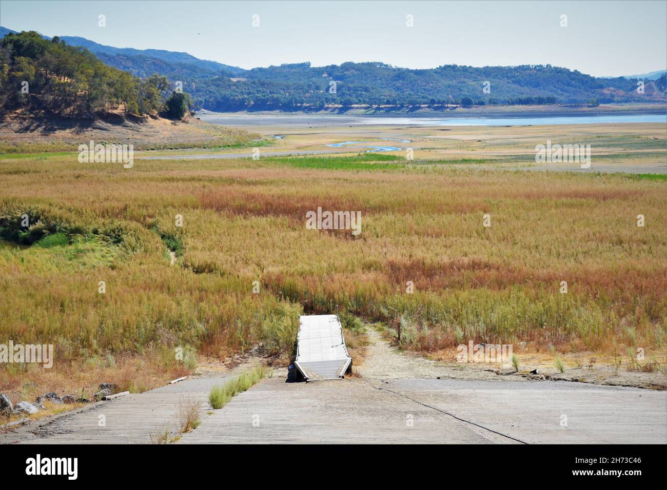 Lake Mendocino, north end at launching rand during drought with water 1