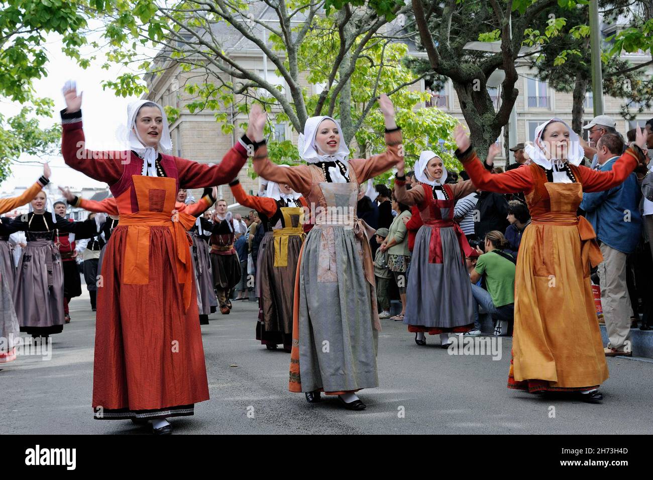 FRANCE, MORBIHAN (56) LORIENT, INTER-CELTIQUE FESTIVAL PARADE Stock ...